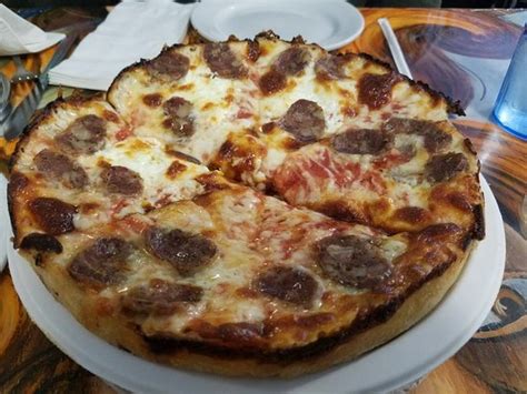 Matthew's pizzeria - Your New Favorite Italian restaurant in Matthews, NC. Stop by our restaurant/bar for pizza, pasta, drinks and more. Are you looking for a pizza shop that doesn't cut any corners?... ×. We are taking online reservations! Let’s ensure you get a great table: Book today! ...